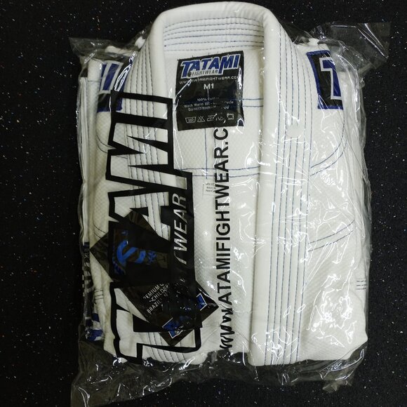 Tatami Fightwear Kids size M1 BJJ MMA Kimono Gi NEW - Picture 1 of 7